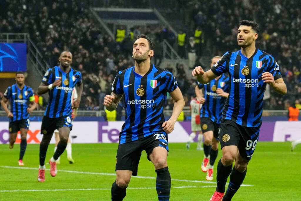 Galleria foto 'Champions League, Thuram e Calha chiudono la pratica: Inter-Feyenoord 2-1. Ai quarti c’è il Bayern Monaco' - foto 1