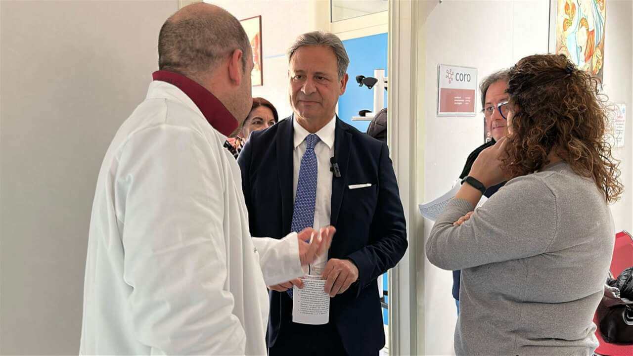 Sanità, Paolo Pagliaro attacca la Regione Puglia: «Asl di Lecce ancora penalizzata» Sanità, Paolo Pagliaro attacca la Regione Puglia: «Asl di Lecce ancora penalizzata»