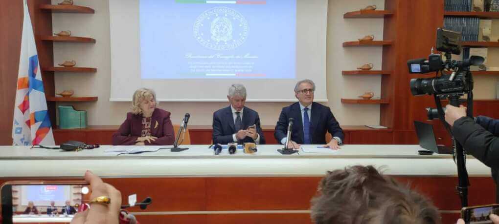 Grandi opere per i Giochi del Mediterraneo e una polisportiva, Abodi: «Così Taranto rinascerà»