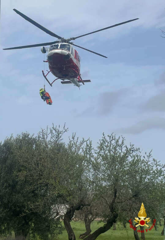 Galleria foto 'Monopoli, precipita in una cisterna profonda 5 metri: paura per un uomo di 73 anni – FOTO e VIDEO' - foto 4