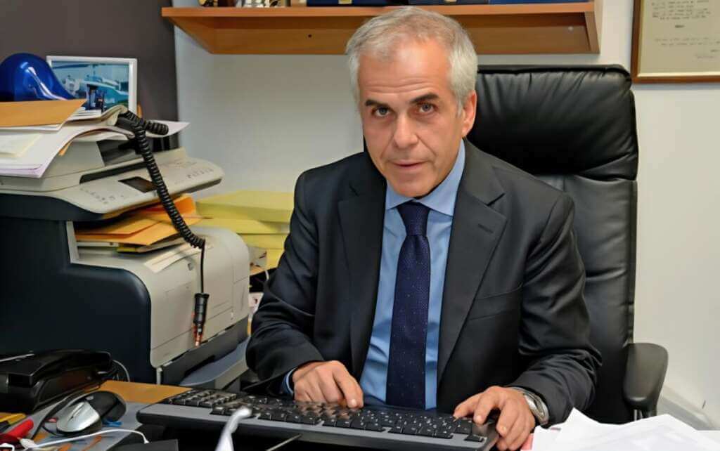 Galleria foto 'Dossier illegali, è morto il super poliziotto Carmine Gallo: era agli arresti domiciliari' - foto 1