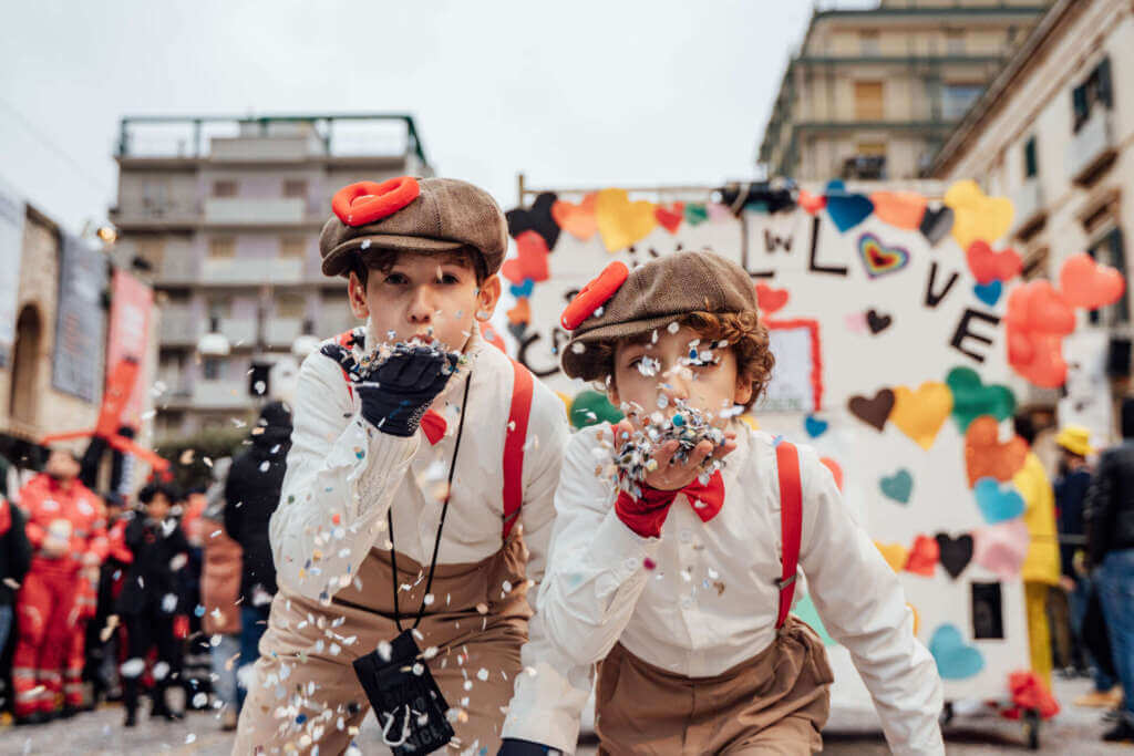 Galleria foto 'Carnevale di Putignano: 25mila presenze per la terza serata. Cresce l’attesa per il gran finale a ritmo di tamburello – FOTO' - foto 52