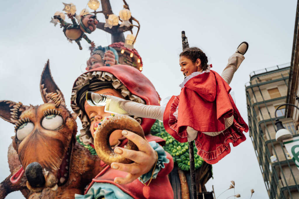 Galleria foto 'Carnevale di Putignano: 25mila presenze per la terza serata. Cresce l’attesa per il gran finale a ritmo di tamburello – FOTO' - foto 42