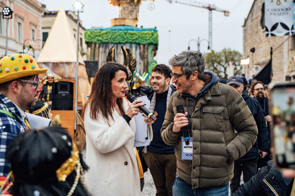 Galleria foto 'Carnevale di Putignano: 25mila presenze per la terza serata. Cresce l’attesa per il gran finale a ritmo di tamburello – FOTO' - foto 18