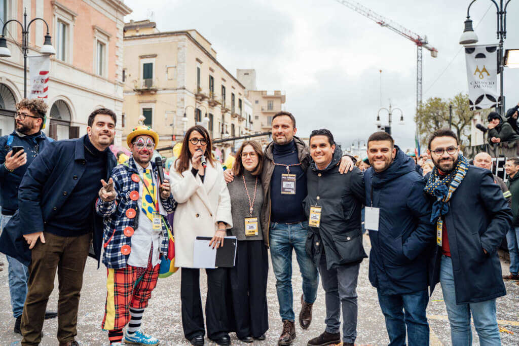 Galleria foto 'Carnevale di Putignano: 25mila presenze per la terza serata. Cresce l’attesa per il gran finale a ritmo di tamburello – FOTO' - foto 47