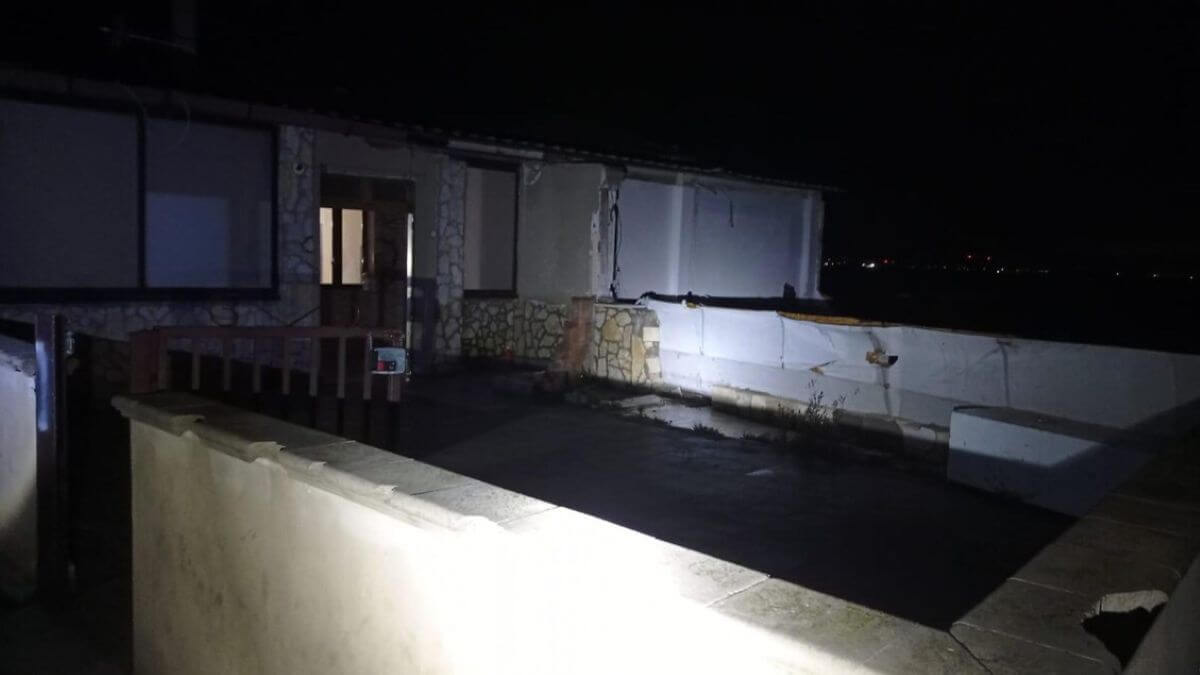 Stornara, evaso dai domiciliari si nascondeva in campagna con armi e droga: tre arresti
