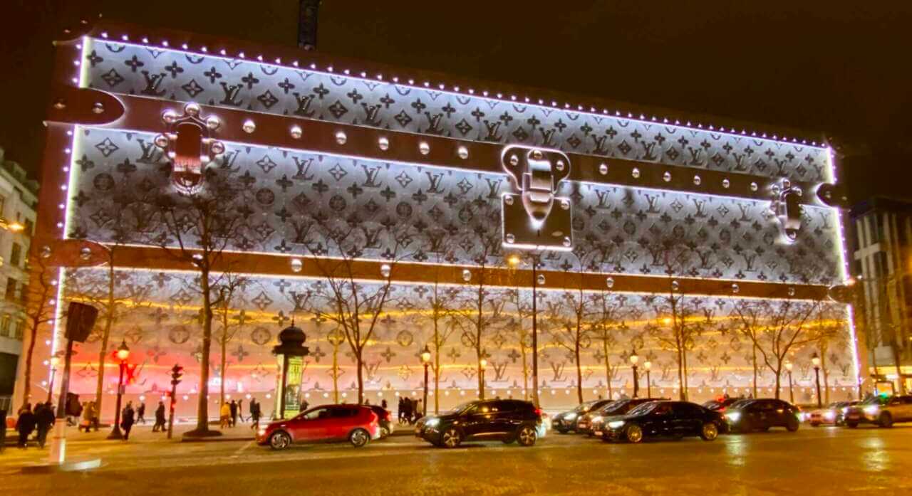 L’alta moda investe sugli hotel di lusso: così l’ospitalità diventa parte del brand L’alta moda investe sugli hotel di lusso: così l’ospitalità diventa parte del brand