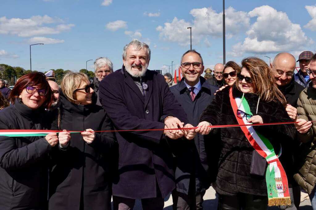 Galleria foto 'Foggia, inaugurata la nuova Orbitale area ovest: «Più sicurezza stradale in città» – VIDEO' - foto 3