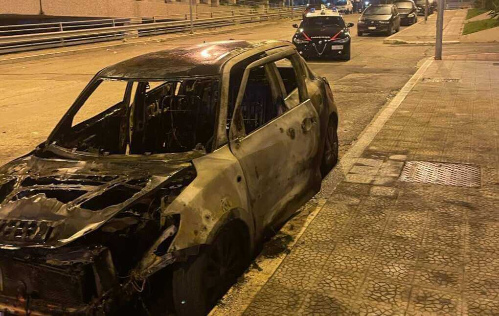 Barletta, a fuoco l’auto del segretario cittadino di Fratelli d’Italia: indagini in corso