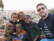 Da Taranto al Corno d’Africa per curare i bimbi malati: «Il miglior regalo per i 50 anni»