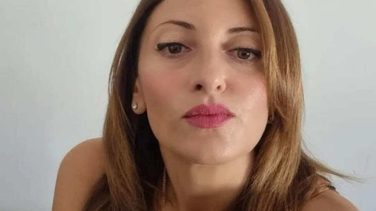 Caso Huawei, arrestata l’assistente dell’eurodeputato Martusciello per riciclaggio e corruzione Caso Huawei, arrestata l’assistente dell’eurodeputato Martusciello per riciclaggio e corruzione