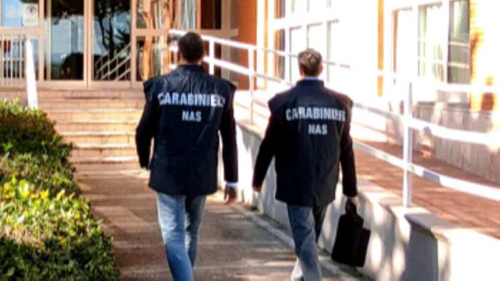 Controlli nei b&b delle province di Brindisi e Taranto: uno su tre è irregolare, otto denunce