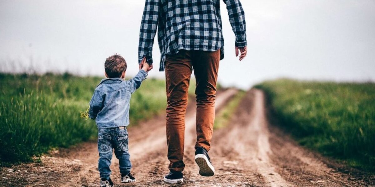 Il dramma dei padri separati: due genitori su cinque non riescono ad arrivare a fine mese Il dramma dei padri separati: due genitori su cinque non riescono ad arrivare a fine mese