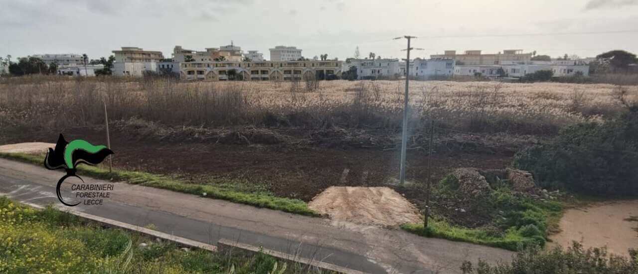 Gallipoli, realizza un parcheggio in una zona sottoposta a vincolo a Baia Verde: denunciato
