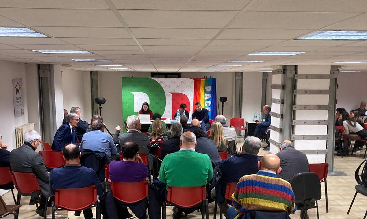 Regionali in Puglia, il Pd mette sul tavolo 10 temi e si prepara alle prossime elezioni Regionali in Puglia, il Pd mette sul tavolo 10 temi e si prepara alle prossime elezioni
