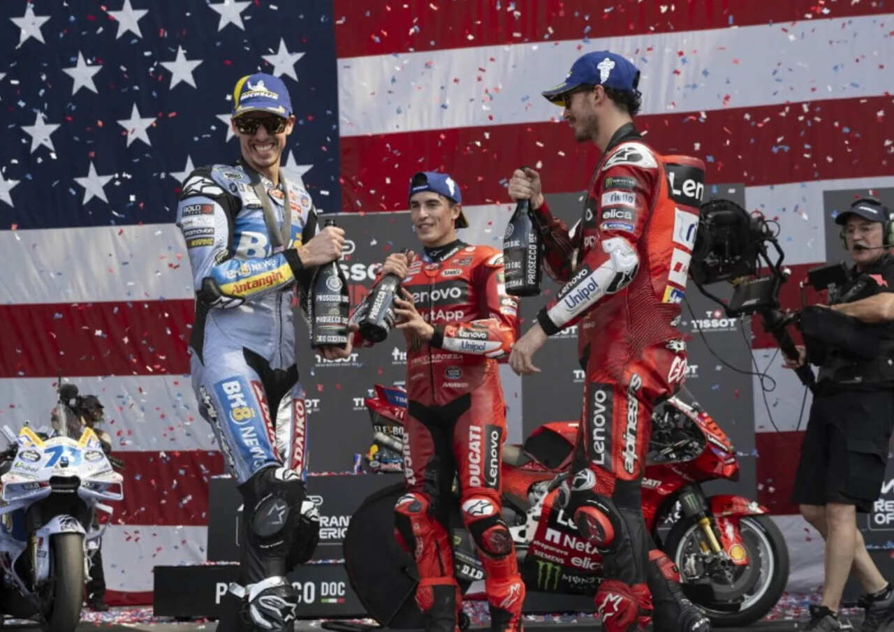 MotoGp, Pecco Bagnaia trionfa a Austin: prima vittoria nel 2025 per il pilota italiano