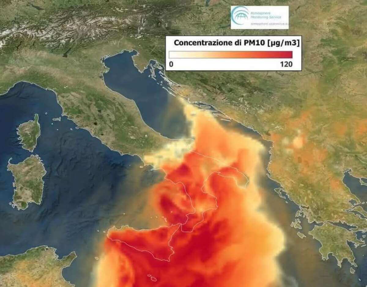 Allerta al Sud, il pulviscolo sahariano colora i cieli e peggiora la qualità dell’aria: pioggia mista a sabbia Allerta al Sud, il pulviscolo sahariano colora i cieli e peggiora la qualità dell’aria: pioggia mista a sabbia