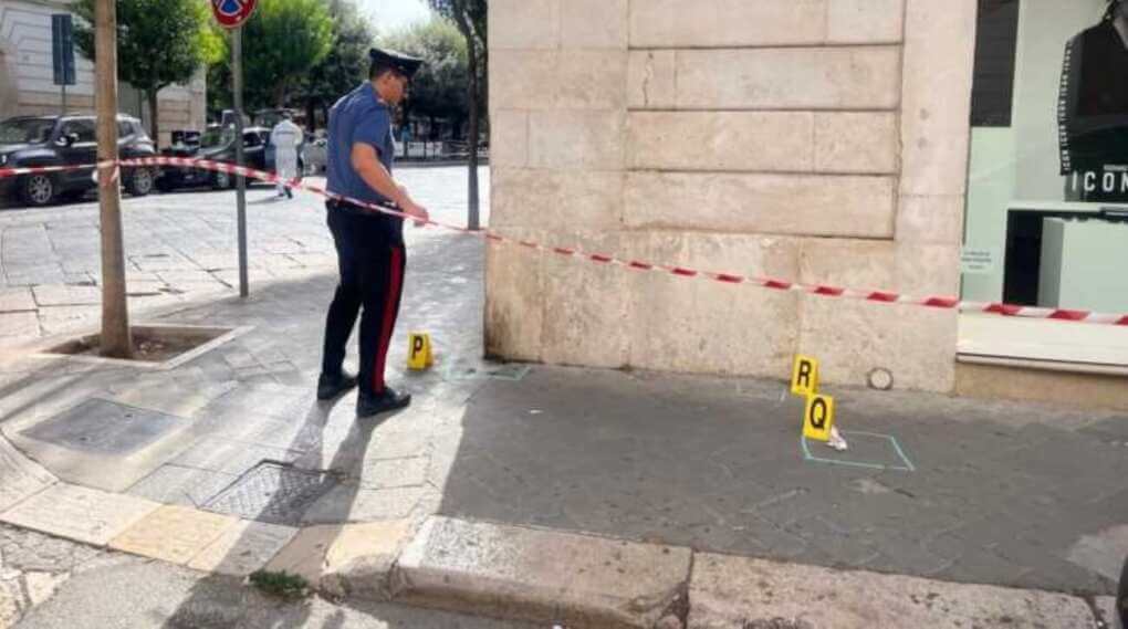 Apricena, spara per strada perché bloccato in un incidente