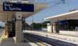 «Treni soppressi a Barletta», migranti del Cara tra i binari: ancora disagi alla circolazione Bari-Foggia