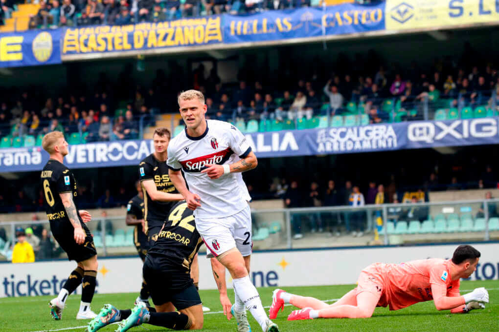 Serie A, il Bologna espugna il Bentegodi: 2-1 sull’Hellas Verona con Odgaard e Cambiaghi
