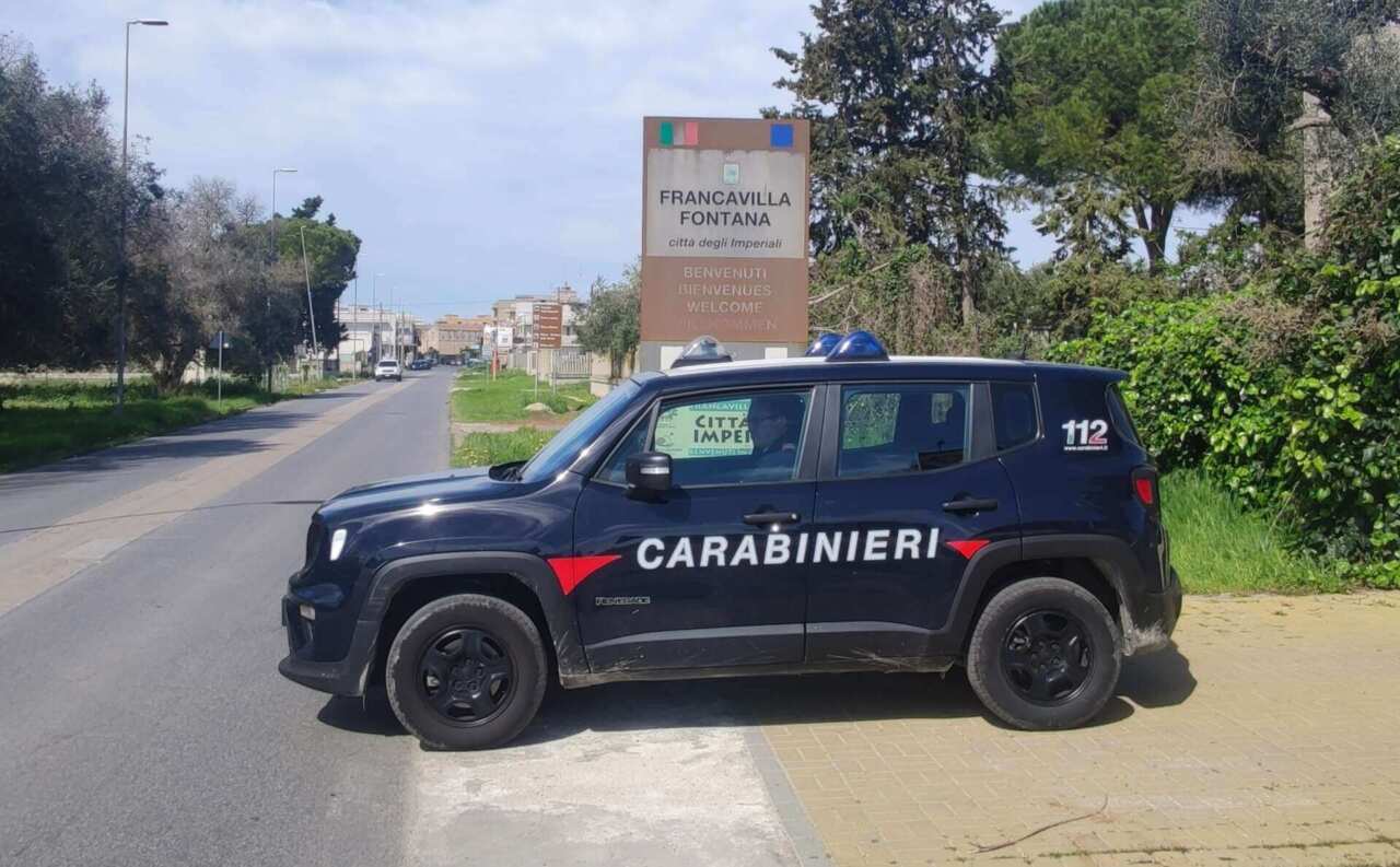 Francavilla Fontana, arrestato Daniele Di Palmo: era latitante da settembre. Trovato in una casa al mare Francavilla Fontana, arrestato Daniele Di Palmo: era latitante da settembre. Trovato in una casa al mare