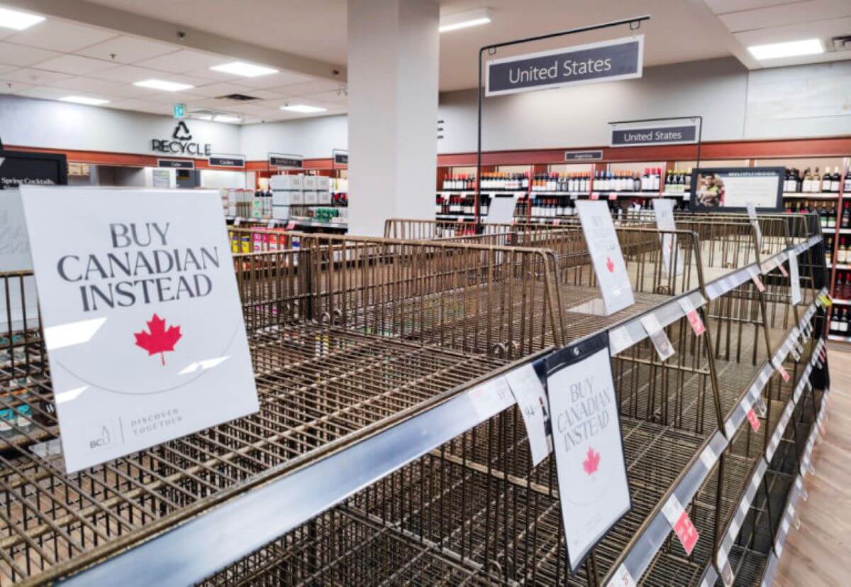 Dazi Usa, in vigore le tariffe aggiuntive del 10% sull’import: regime diverso per Canada e Messico