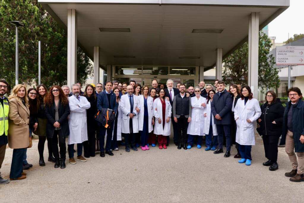 Casa della Comunità a Terlizzi, il sopralluogo di Emiliano: «Medicina Fetale all’avanguardia» – VIDEO Casa della Comunità a Terlizzi, il sopralluogo di Emiliano: «Medicina Fetale all’avanguardia» – VIDEO
