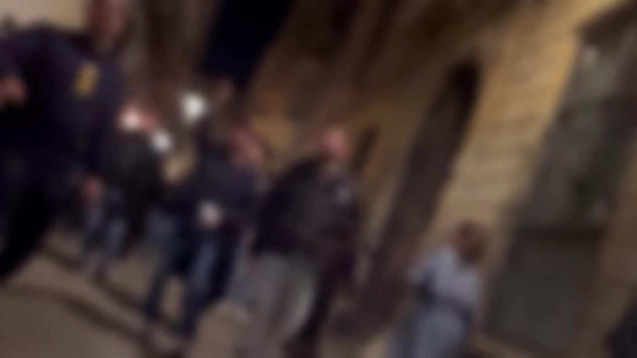 Lecce, aggrediti due giovani esponenti di Fratelli d’Italia: «Bollati come “fascisti”, vergognoso» – VIDEO Lecce, aggrediti due giovani esponenti di Fratelli d’Italia: «Bollati come “fascisti”, vergognoso» – VIDEO