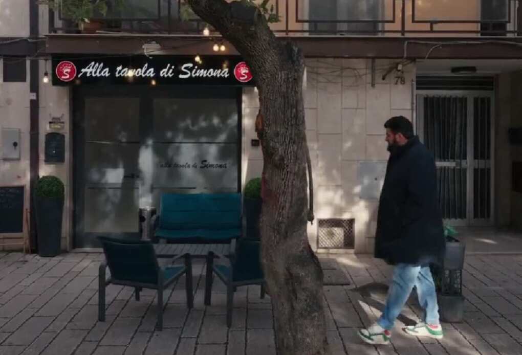 Cannavacciuolo a San Severo per “Cucine da Incubo”: in soccorso “Alla tavola di Simona” tra liti e neomelodico – VIDEO Cannavacciuolo a San Severo per “Cucine da Incubo”: in soccorso “Alla tavola di Simona” tra liti e neomelodico – VIDEO