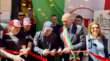 “All’Antico Vinaio” apre a Bari, in tanti in via Sparano per l’inaugurazione con Tommaso Mazzanti – VIDEO