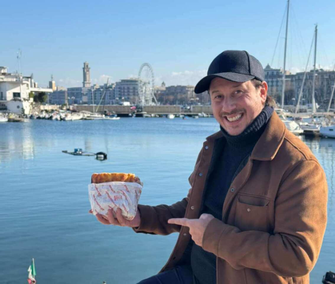 “All’Antico Vinaio” e le sue schiacciate pronto ad aprire a Bari: ecco la data di inaugurazione – VIDEO
