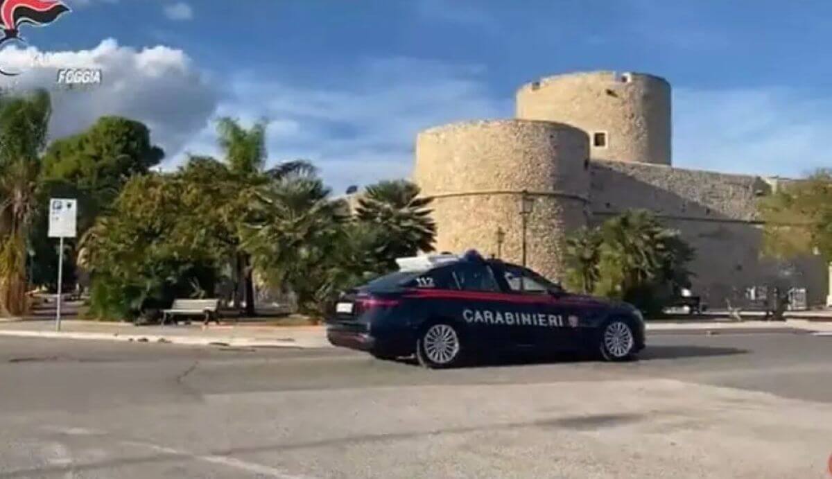 Manfredonia, spari contro l’auto della mamma del sostituto procuratore Galli. Libera: «Atto mafioso» Manfredonia, spari contro l’auto della mamma del sostituto procuratore Galli. Libera: «Atto mafioso»