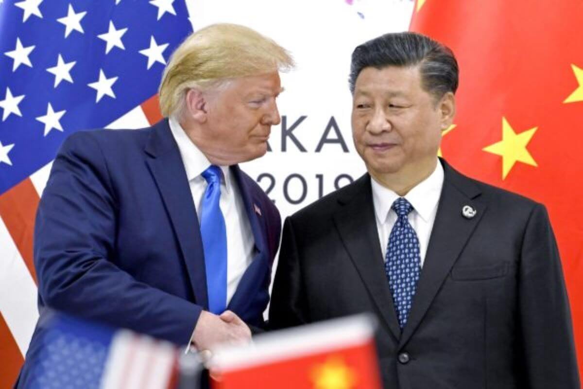 Guerra dei dazi, Pechino contro le imposte Usa: aumento delle tariffe dall’84% al 125% Guerra dei dazi, Pechino contro le imposte Usa: aumento delle tariffe dall’84% al 125%