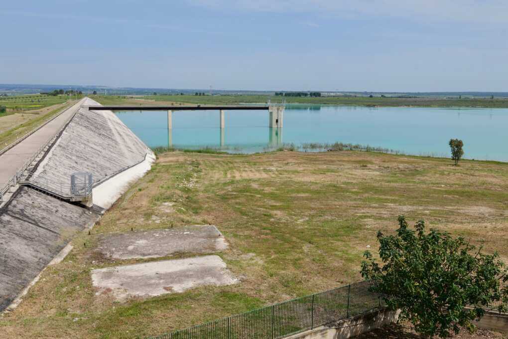 Puglia, via ai lavori per la messa in funzione della diga del Pappadai: «Aqp pronto a distribuire acqua al Sud» – VIDEO Puglia, via ai lavori per la messa in funzione della diga del Pappadai: «Aqp pronto a distribuire acqua al Sud» – VIDEO