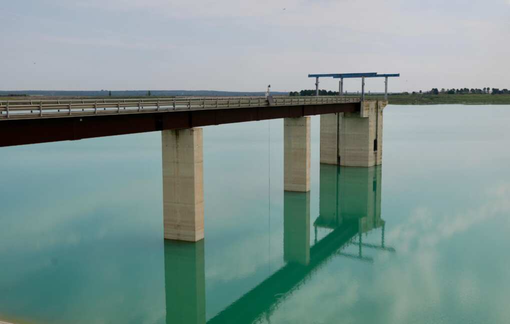 Puglia, via ai lavori per la messa in funzione della diga del Pappadai: «Aqp pronto a distribuire acqua al Sud» – VIDEO Puglia, via ai lavori per la messa in funzione della diga del Pappadai: «Aqp pronto a distribuire acqua al Sud» – VIDEO