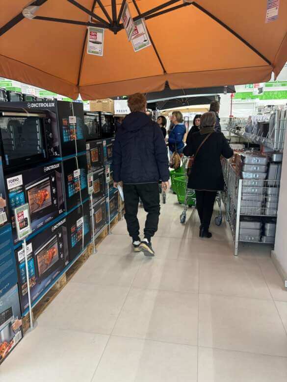 Happy Casa raddoppia a Foggia: arriva un nuovo store in via Natola – FOTO e VIDEO Happy Casa raddoppia a Foggia: arriva un nuovo store in via Natola – FOTO e VIDEO