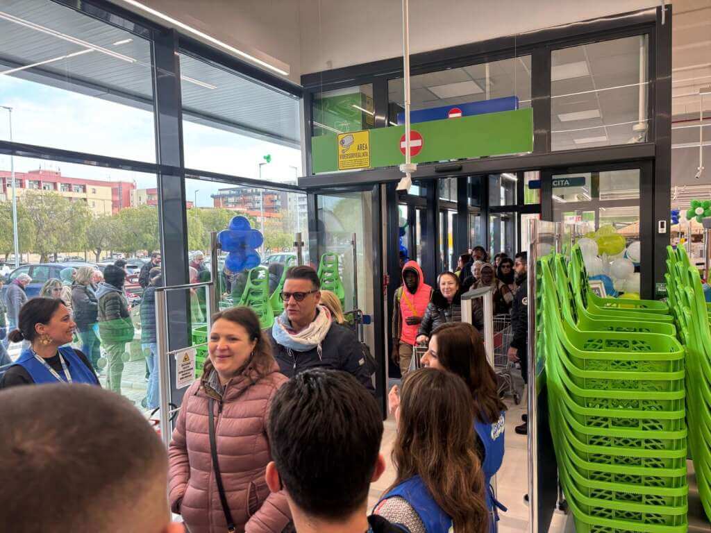 Happy Casa raddoppia a Foggia: arriva un nuovo store in via Natola – FOTO e VIDEO Happy Casa raddoppia a Foggia: arriva un nuovo store in via Natola – FOTO e VIDEO