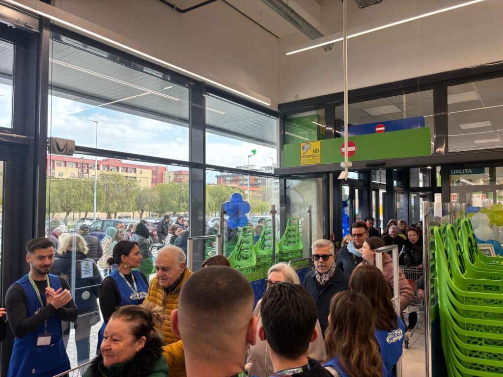Happy Casa raddoppia a Foggia: arriva un nuovo store in via Natola – FOTO e VIDEO Happy Casa raddoppia a Foggia: arriva un nuovo store in via Natola – FOTO e VIDEO