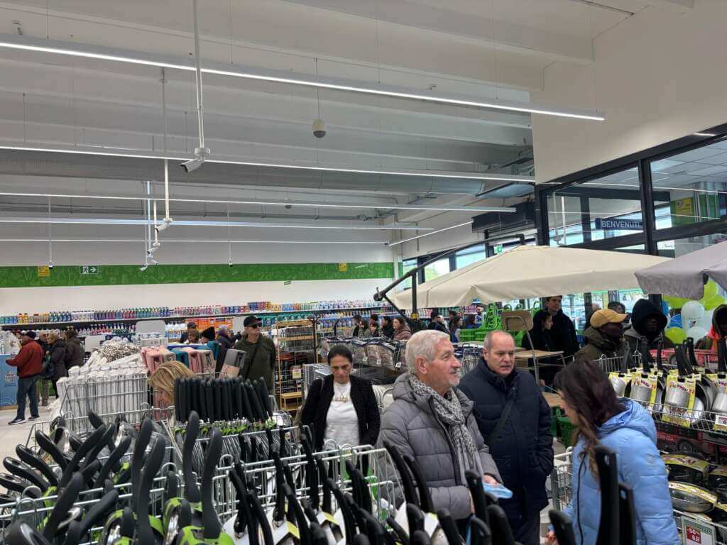 Happy Casa raddoppia a Foggia: arriva un nuovo store in via Natola – FOTO e VIDEO Happy Casa raddoppia a Foggia: arriva un nuovo store in via Natola – FOTO e VIDEO