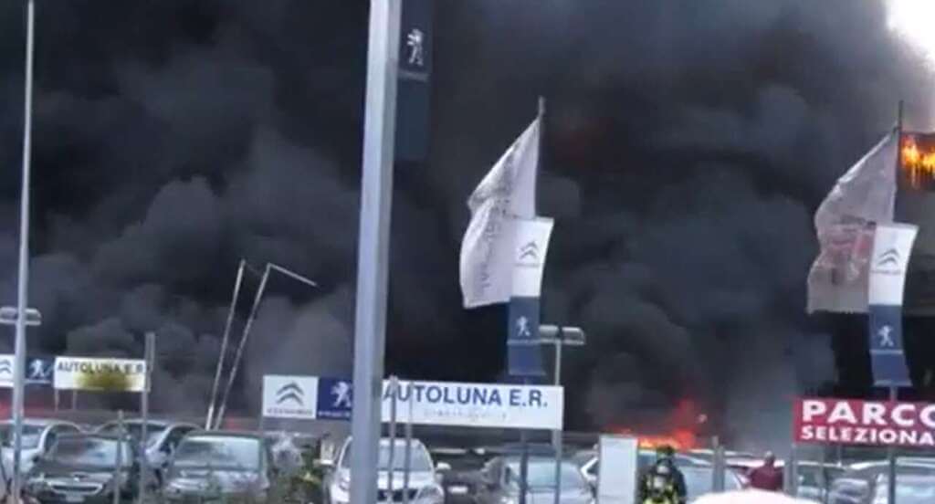 Ultraleggero precipita nel Genovese, due morti: tra le vittime Riccardo Muci, il poliziotto eroe salentino