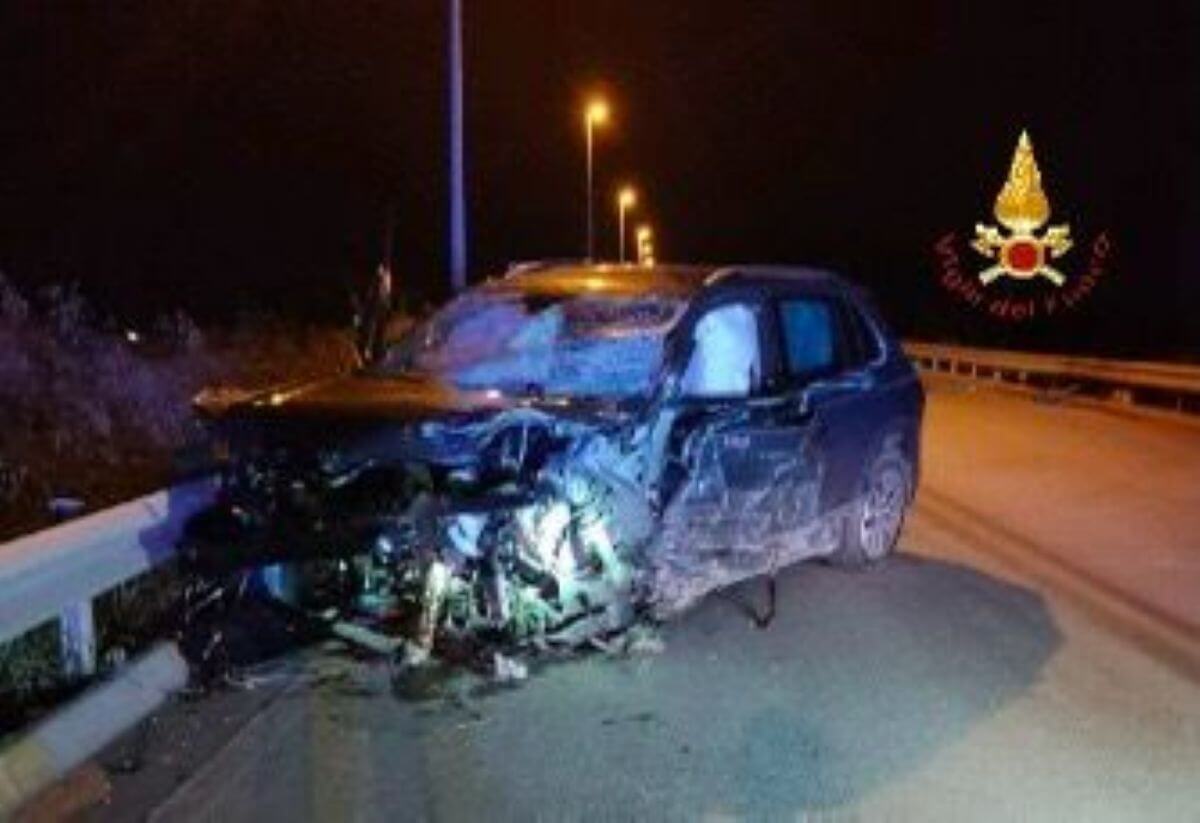 Incidente sulla Corato-Bisceglie, la vittima aveva preso la figlia dall’aeroporto: tornava in Puglia per Pasqua. Indaga la Procura