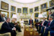 L’incontro tra Meloni e Trump a Washington, Pd e Movimento 5 stelle scettici: «Spese alle stelle»