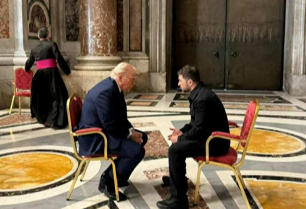 Roma, ai funerali del Papa un incontro «molto produttivo e costruttivo» tra Zelensky e Trump Roma, ai funerali del Papa un incontro «molto produttivo e costruttivo» tra Zelensky e Trump