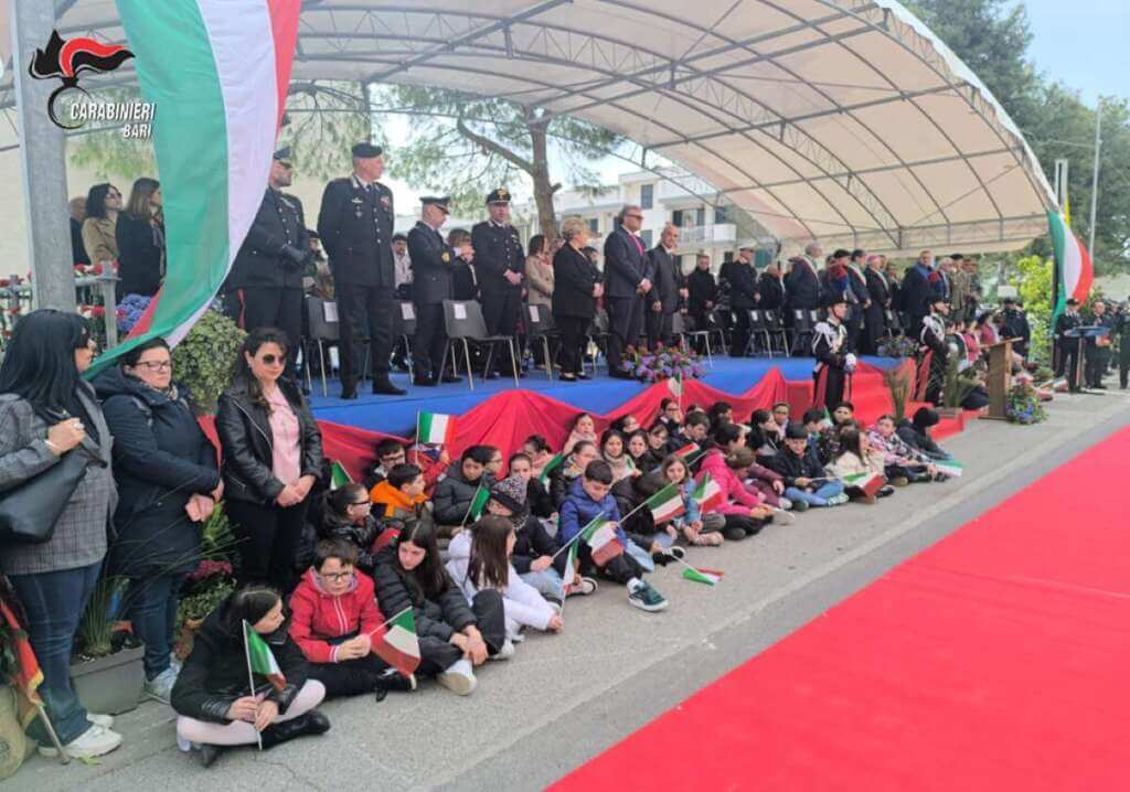Ruvo di Puglia, la caserma intitolata a Cataldo Stasi: carabiniere ucciso dalla banda della Uno bianca – FOTO Ruvo di Puglia, la caserma intitolata a Cataldo Stasi: carabiniere ucciso dalla banda della Uno bianca – FOTO