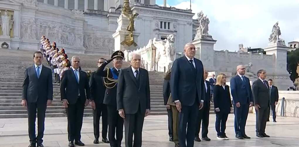 25 aprile, gli 80 anni della Liberazione: riflettori su Milano e Roma. Mattarella all’Altare della Patria poi a Genova 25 aprile, gli 80 anni della Liberazione: riflettori su Milano e Roma. Mattarella all’Altare della Patria poi a Genova