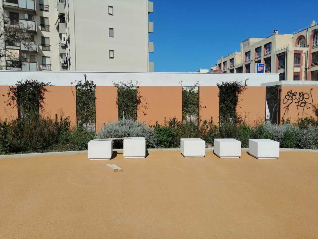 Bari inaugura la nuova oasi verde di via Oberdan: «Giochi, fitness e 42mila chili di CO2 in meno» – FOTO