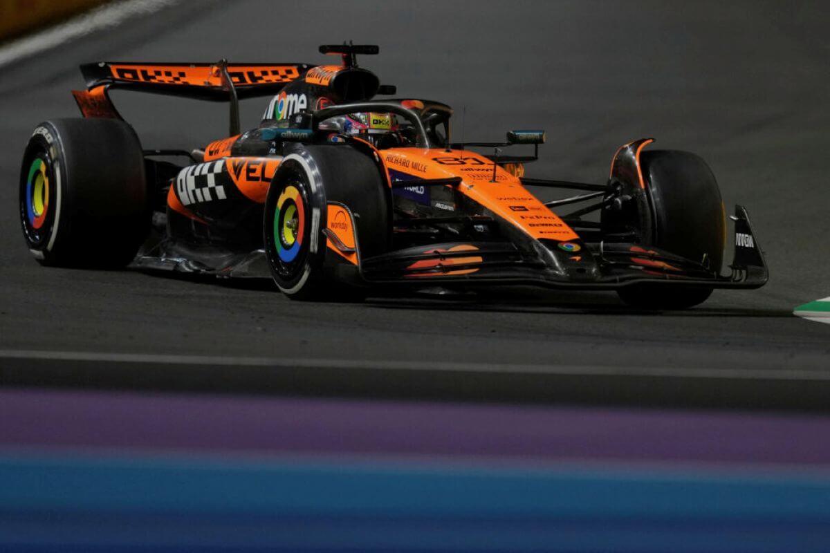 Formula1, Piastri vince il gran premio dell’Arabia Saudita davanti a Verstappen, terzo Leclerc Formula1, Piastri vince il gran premio dell’Arabia Saudita davanti a Verstappen, terzo Leclerc