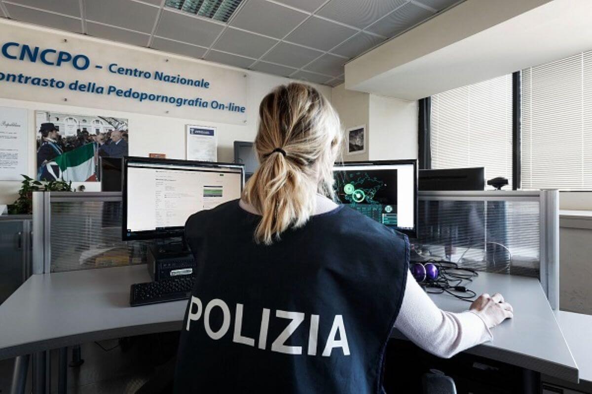 Pedopornografia online, 4 arresti: anche un 27enne foggiano. Nel dark web il «manuale di istruzioni» Pedopornografia online, 4 arresti: anche un 27enne foggiano. Nel dark web il «manuale di istruzioni»