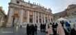 Papa Francesco, la benedizione e l’ictus cerebrale: l’ultimo saluto in una Roma blindata