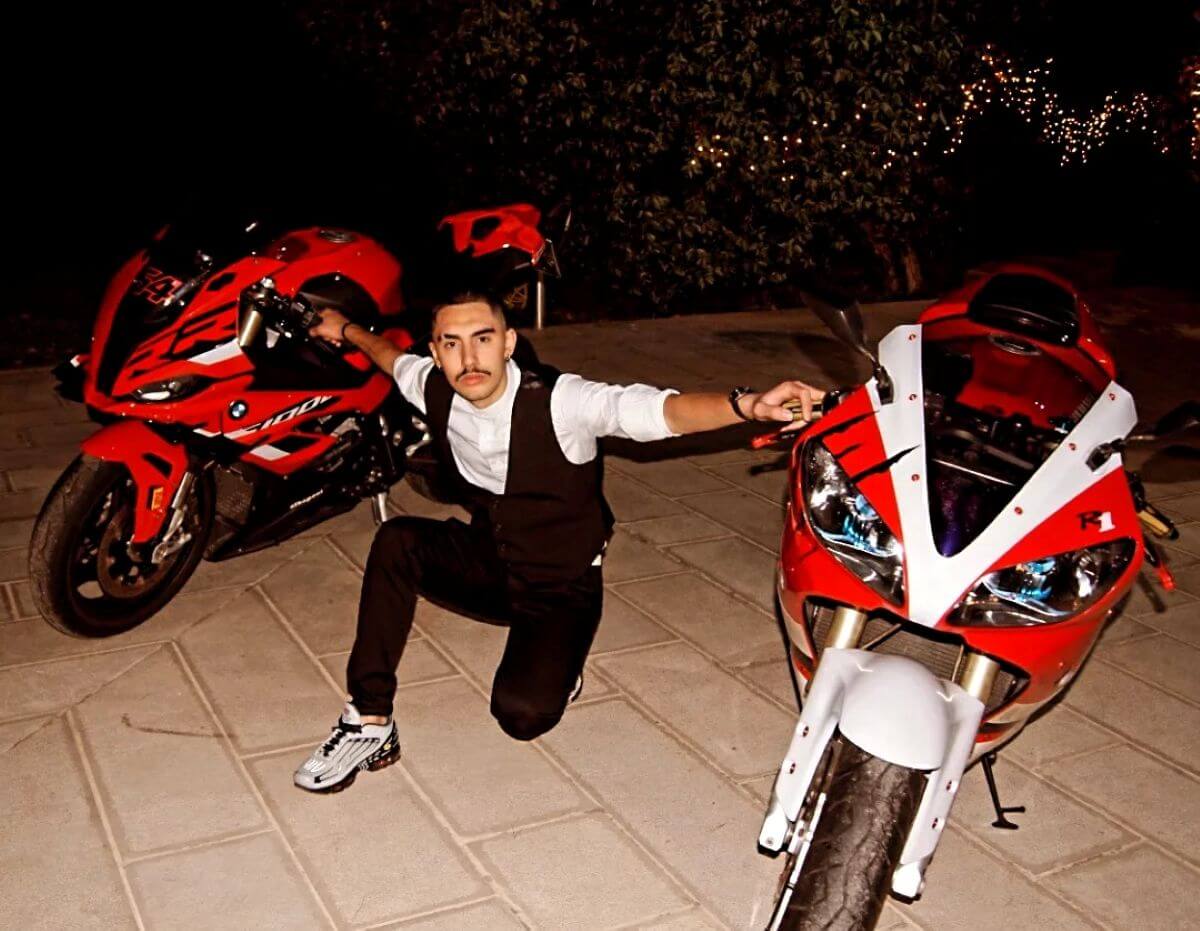 Incidente in moto a Brindisi, Samuele Tondo stava andando a scuola: «Allievo modello, ragazzo solare» Incidente in moto a Brindisi, Samuele Tondo stava andando a scuola: «Allievo modello, ragazzo solare»